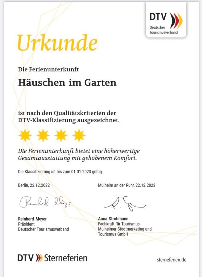 Haeuschen Im Garten In Der Muelheimer Altstadt Мильгейм-на-Руре Экстерьер фото